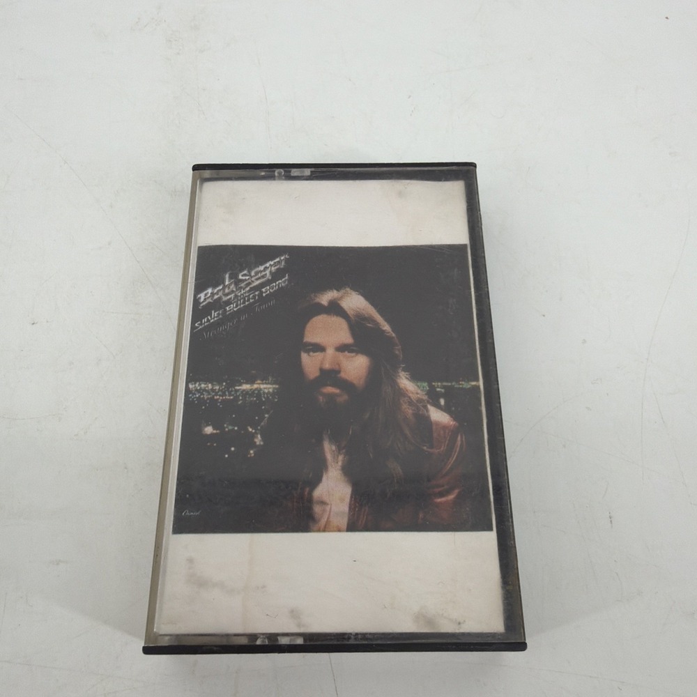 BOB SEGER STRANGER IN TOWN CASSETTE TAPE
